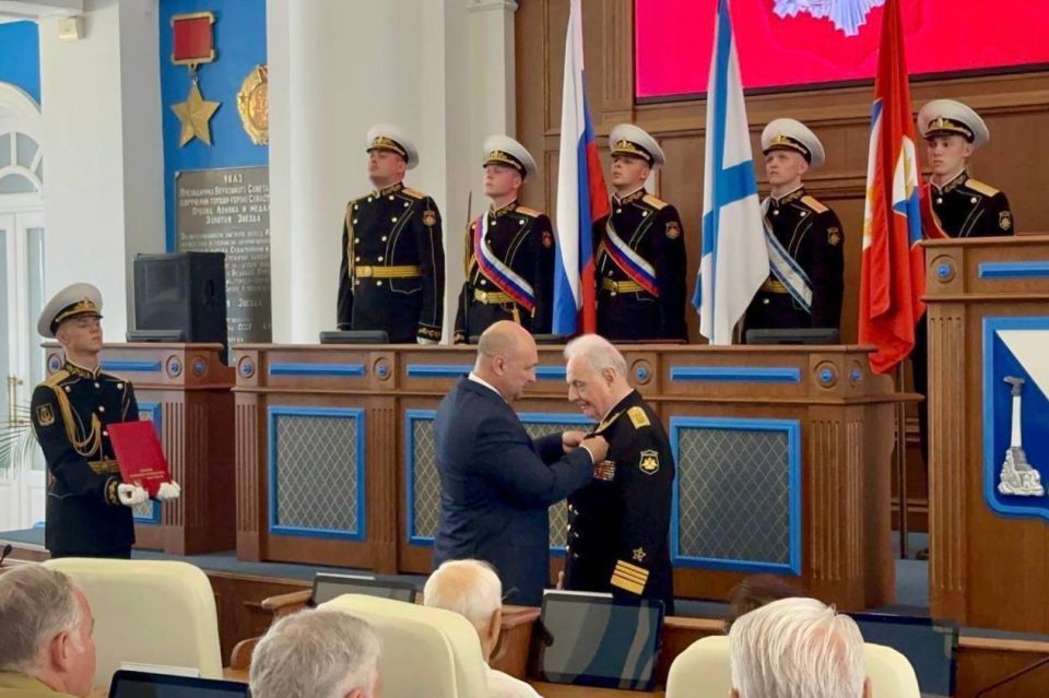 Владимир Немцев: Свой 87-й день рождения сегодня отмечает адмирал, Почётный гражданин Севастополя Игорь Владимирович Касатонов Владимир Немцев: Свой 87-й день рождения сегодня отмечает адмирал, Почётный гражданин Севастополя Игорь Владимирович Касатонов