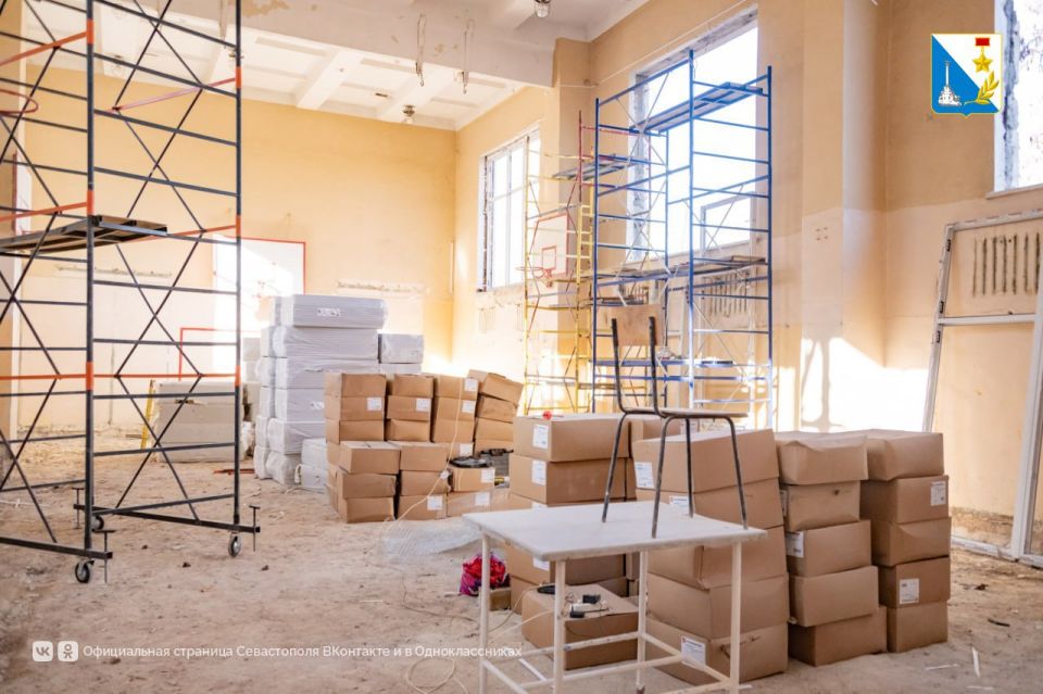 В школе №28 в посёлке ГРЭС после ремонта откроют новые кабинеты