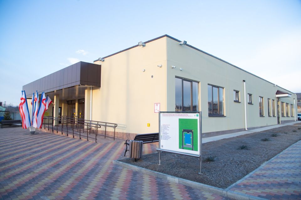 Владимир Константинов: В Крым с рабочим визитом прибыли сенаторы и депутаты Государственной Думы РФ, члены Правительства России Владимир Константинов: В Крым с рабочим визитом прибыли сенаторы и депутаты Государственной Думы РФ, члены Правительства России