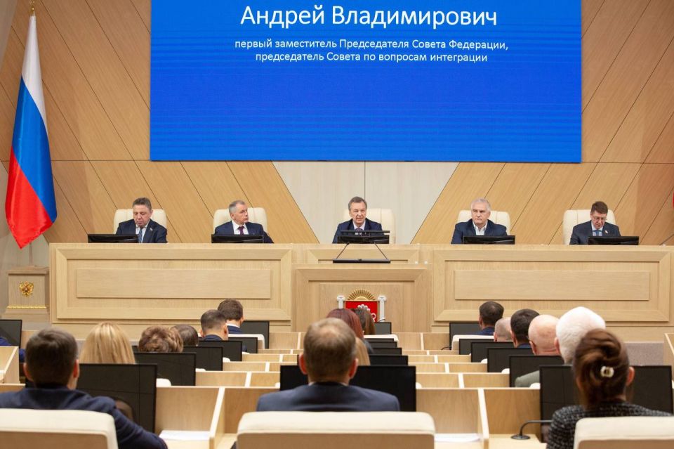 Анастасия Гридчина: В крымском парламенте состоялось расширенное совещание на тему «Интеграционные процессы в воссоединённых субъектах РФ: проблемы и перспективы» под руководством первого заместителя Председателя Совета... Анастасия Гридчина: В крымском парламенте состоялось расширенное совещание на тему «Интеграционные процессы в воссоединённых субъектах РФ: проблемы и перспективы» под руководством первого заместителя Председателя Совета...