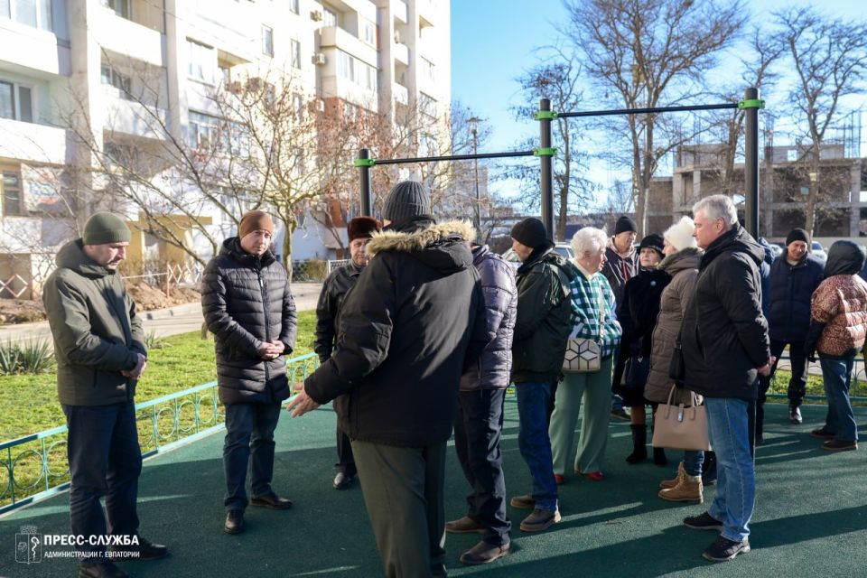 В Евпатории проверяют работу управляющих компаний В Евпатории проверяют работу управляющих компаний