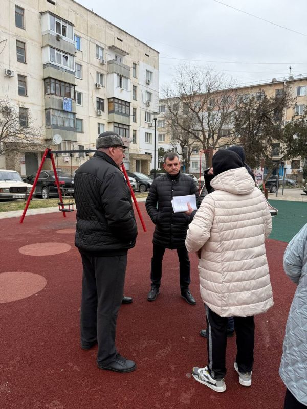 В Евпатории проверяют работу управляющих компаний В Евпатории проверяют работу управляющих компаний