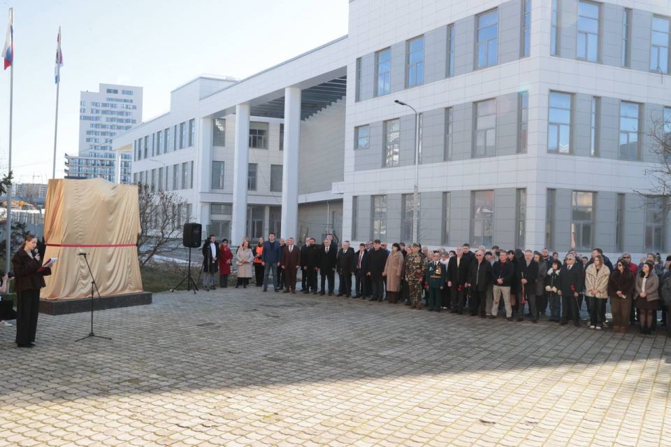 � �������� ������������� � ����������� ��� ������� �������� � ����� ������ ������� ������������� �����