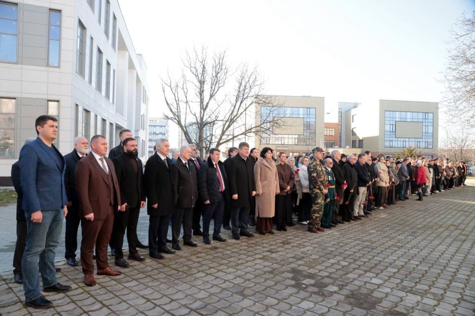 � �������� ������������� � ����������� ��� ������� �������� � ����� ������ ������� ������������� �����