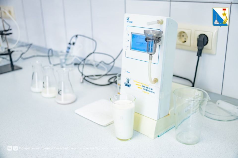 В Севастополе возобновили еженедельные рейды на рынках и ярмарках В Севастополе возобновили еженедельные рейды на рынках и ярмарках