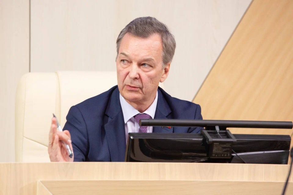 ��������� ������� ����� ��������� ������ ��������� � ���������� ����