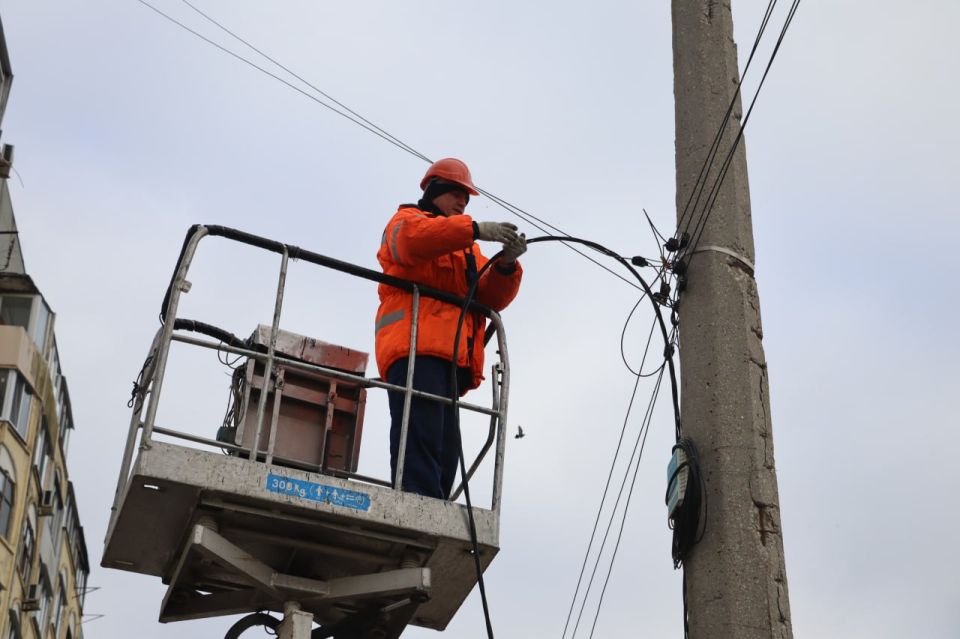 Продолжаем масштабное преображение придомовых территорий по шоссе Героев Сталинграда, 44, 48, 50, 52/1, 52/2, 56, 58/1, 58/2 Продолжаем масштабное преображение придомовых территорий по шоссе Героев Сталинграда, 44, 48, 50, 52/1, 52/2, 56, 58/1, 58/2