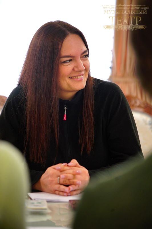 Помните эти сосредоточенные взгляды в листы бумаги? Помните эти сосредоточенные взгляды в листы бумаги?