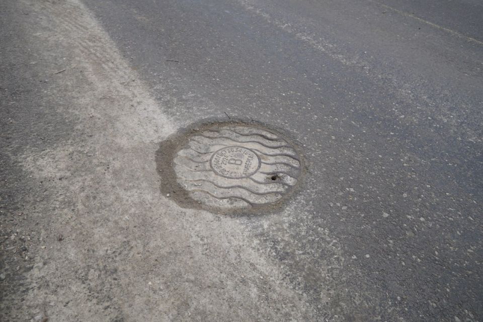 Глава администрации Керчи Олег Каторгин продолжает практику выездных встреч, лично вникая в проблемы, с которыми сталкиваются жители города с целью найти эффективное решение Глава администрации Керчи Олег Каторгин продолжает практику выездных встреч, лично вникая в проблемы, с которыми сталкиваются жители города с целью найти эффективное решение