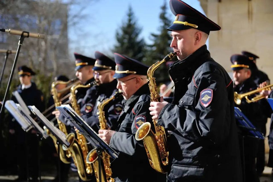 ��������� ����������� ������ ��� �� ���������� ���� ������ ������� � �������� ��������� �������������� � ���������� ������� ������������� �����