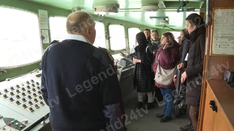 В Севастополе прошла программа Зимней школы «Плавучего университета» В Севастополе прошла программа Зимней школы «Плавучего университета»