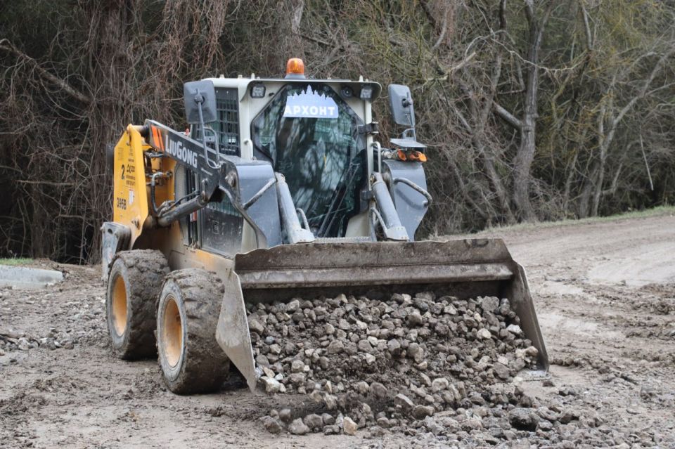 Продолжаем масштабное преображение придомовых территорий по шоссе Героев Сталинграда, 44, 48, 50, 52/1, 52/2, 56, 58/1, 58/2 Продолжаем масштабное преображение придомовых территорий по шоссе Героев Сталинграда, 44, 48, 50, 52/1, 52/2, 56, 58/1, 58/2