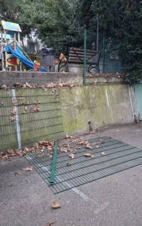 11-летний ребёнок травмировался на детской площадке в Ялте