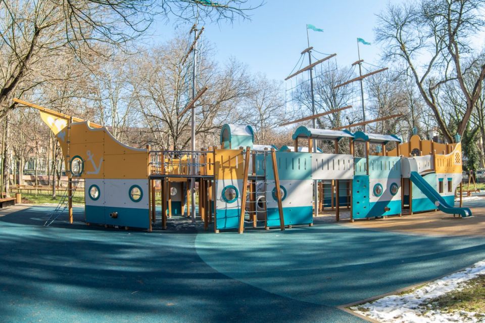 Благоустройство Детского парка в Симферополе планируют закончить до 1 мая Благоустройство Детского парка в Симферополе планируют закончить до 1 мая