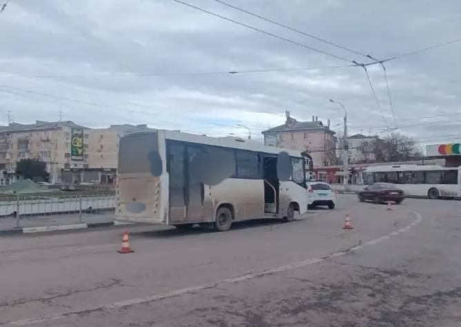 Автобус сбил 87-летнего пешехода в Симферополе – мужчину госпитализировали с травмами Автобус сбил 87-летнего пешехода в Симферополе – мужчину госпитализировали с травмами