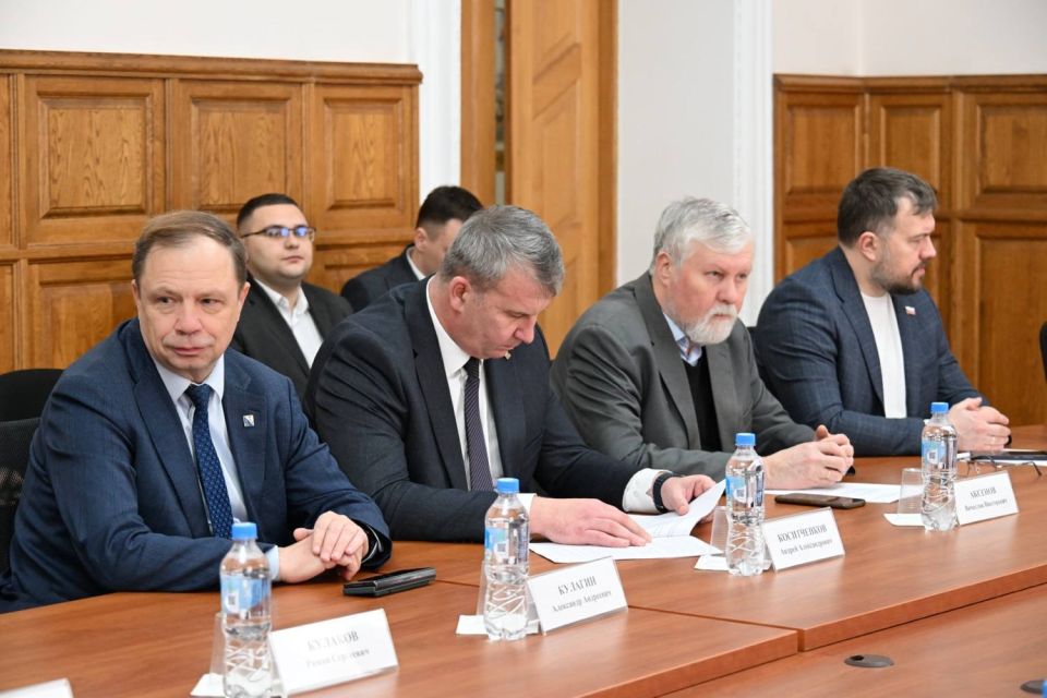 Владимир Немцев: Сегодня принял участие в расширенном заседании постоянного комитета по экономике и инвестициям Владимир Немцев: Сегодня принял участие в расширенном заседании постоянного комитета по экономике и инвестициям