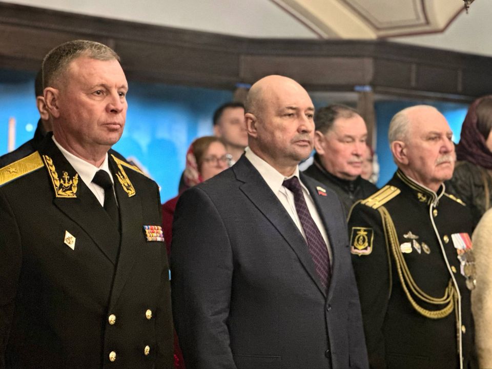 �������� ������: ������� � �����-������������ ������ � ����������� ��������� � ������ ������� � ������� � �������, ����������� 220-����� �� ��� �������� ����-�������� ��������� ����������� ���������