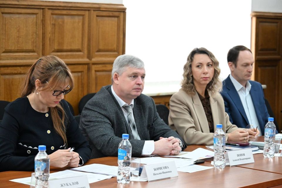 Владимир Немцев: Сегодня принял участие в расширенном заседании постоянного комитета по экономике и инвестициям Владимир Немцев: Сегодня принял участие в расширенном заседании постоянного комитета по экономике и инвестициям