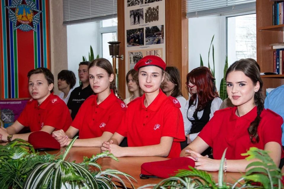 13 ������� � ����������� �� ���� ����� ������ �������� � ���������� ���������� ������ ���� �������� ����������� - ����� �������, ������������ � 37-� ��������� ������ ��������� ����� �� �����������