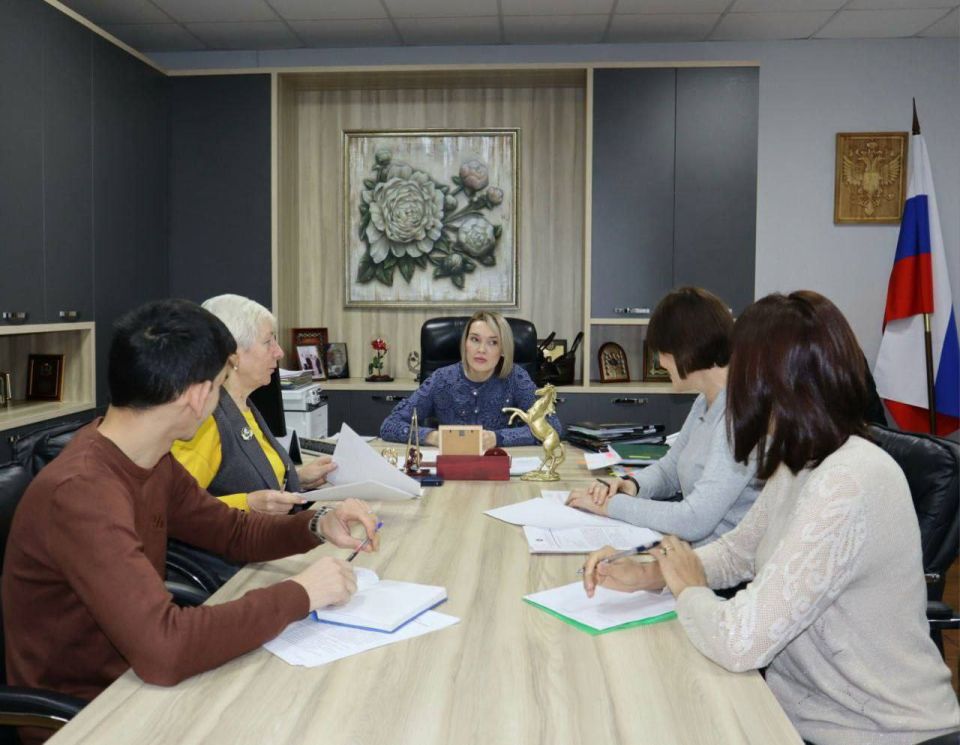 ����� ������������� ������������ ������ ���� ��������� ������� ��������� ������� ������ �� ���������� � ������������ 100-����� ������������ �������������� ������