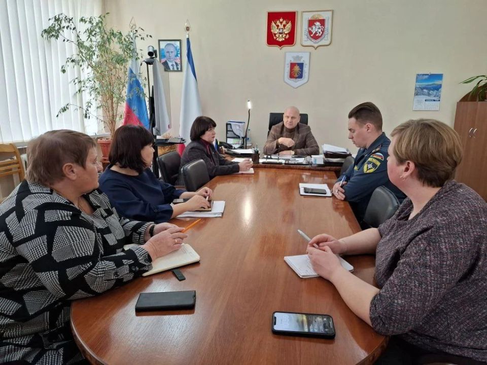 Жители регионов присоединяются к акции «Тепло для героя» Жители регионов присоединяются к акции «Тепло для героя»