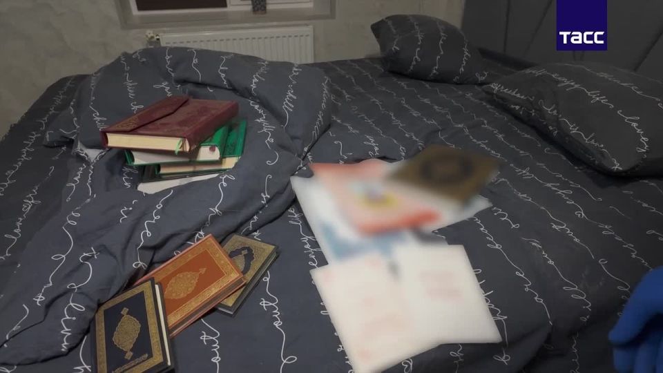 «Халифат» не наступит. ФСБ поймала в Крыму ещё двоих агитаторов