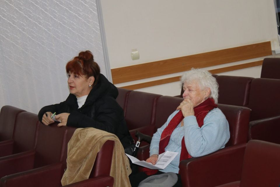 �������� ���: �� ���� ������ ���������� ������� ������������� ����������� ����������� � �������������� ������� ��������������� �����