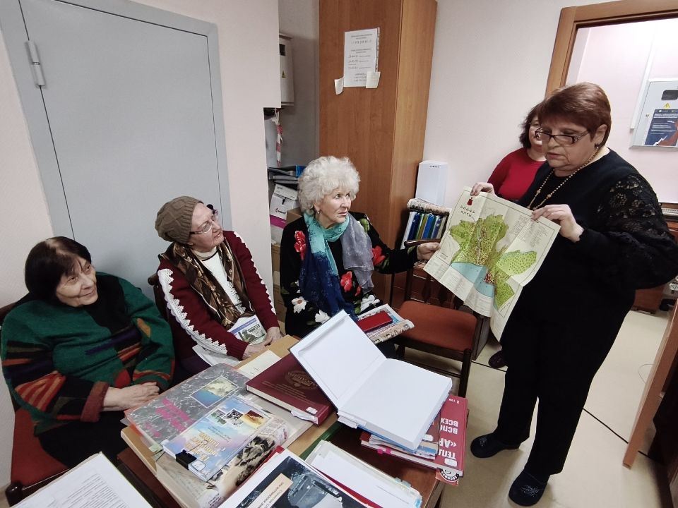 В муниципальном архиве Ялты прошел День открытых дверей