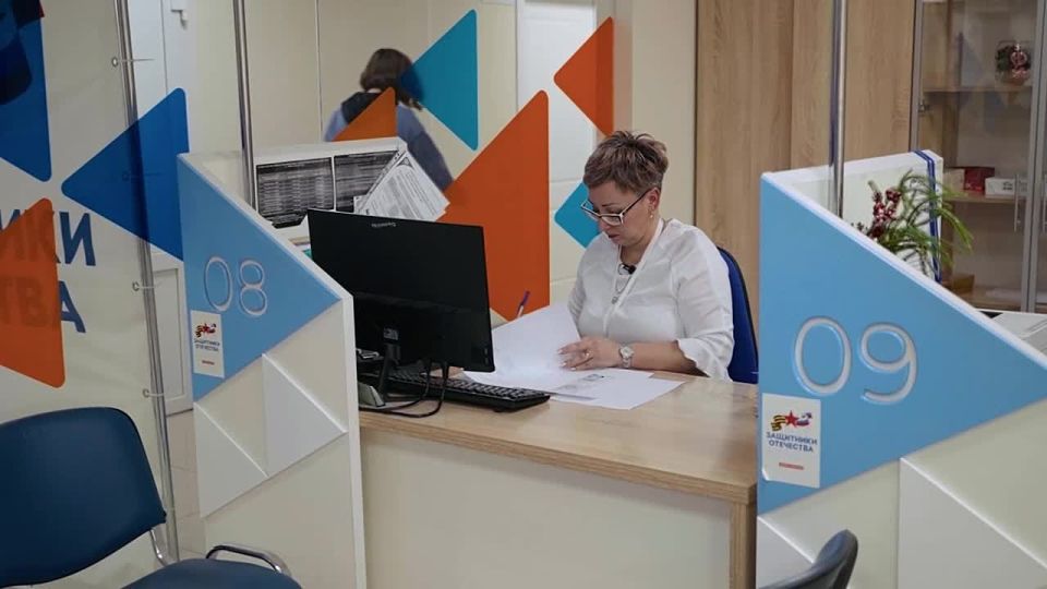 Социальный координатор фонда Наталья Макогон каждый день встречает новых людей и знает, насколько важна поддержка