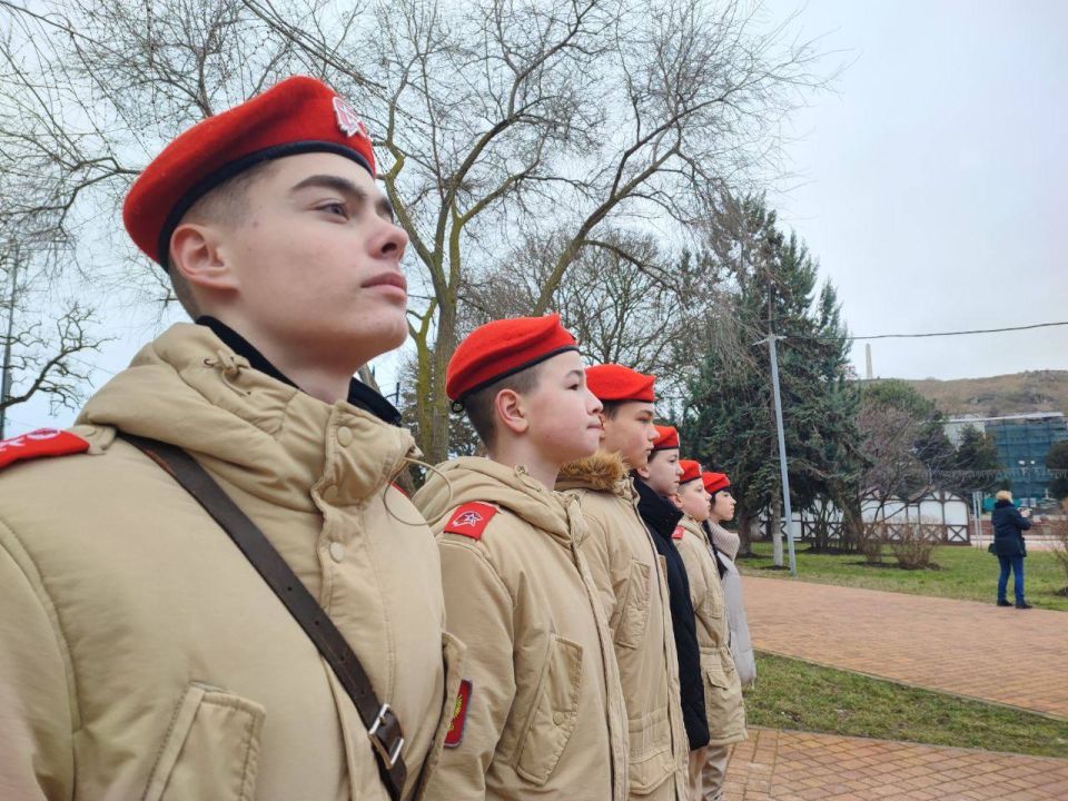 #память. Керчане почтили память воинов-интернационалистов #память. Керчане почтили память воинов-интернационалистов