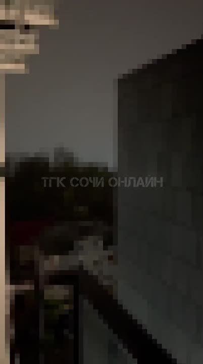 Два майора: Сочи, Краснодарский край. Ночью наши отражали массированный налёт противника