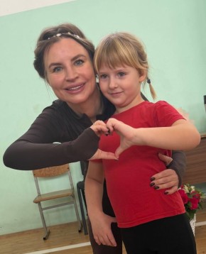 Ольга Торубарова: Первомайские девчачьи сердечки вам, дорогие друзья, для поднятия настроения!