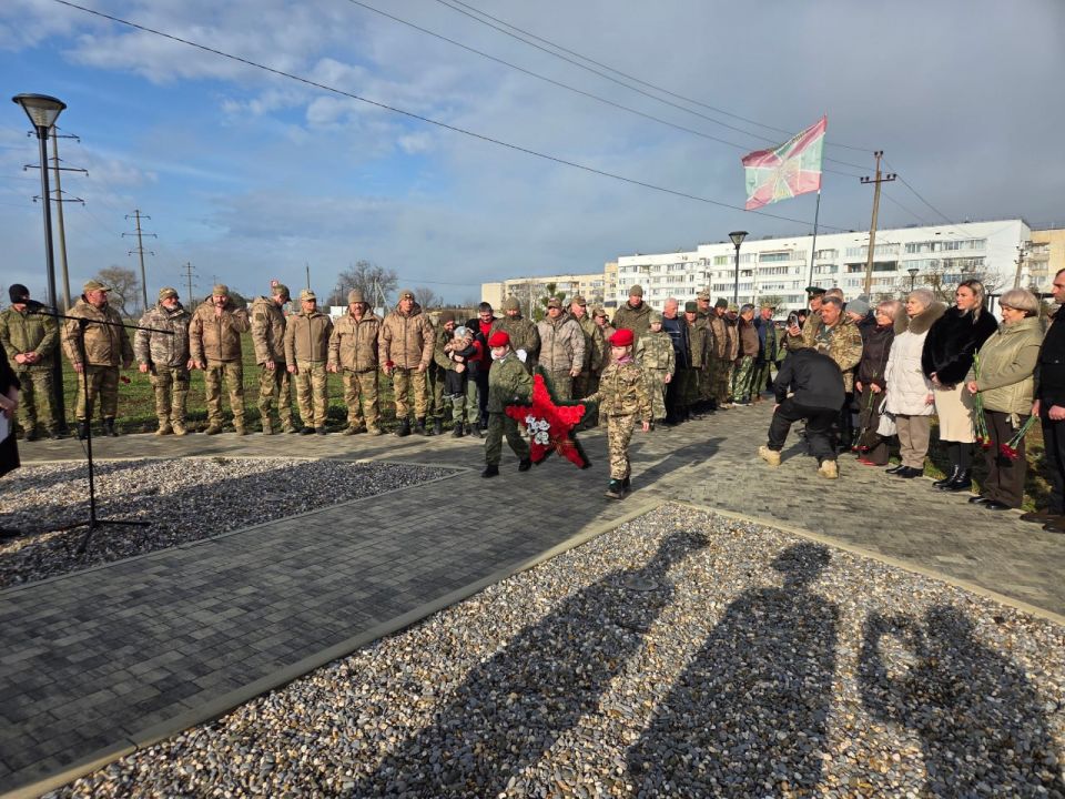 15 февраля, в 37-ю годовщину вывода советских войск из Афганистана, в Раздольном почтили память воинов-интернационалистов 15 февраля, в 37-ю годовщину вывода советских войск из Афганистана, в Раздольном почтили память воинов-интернационалистов
