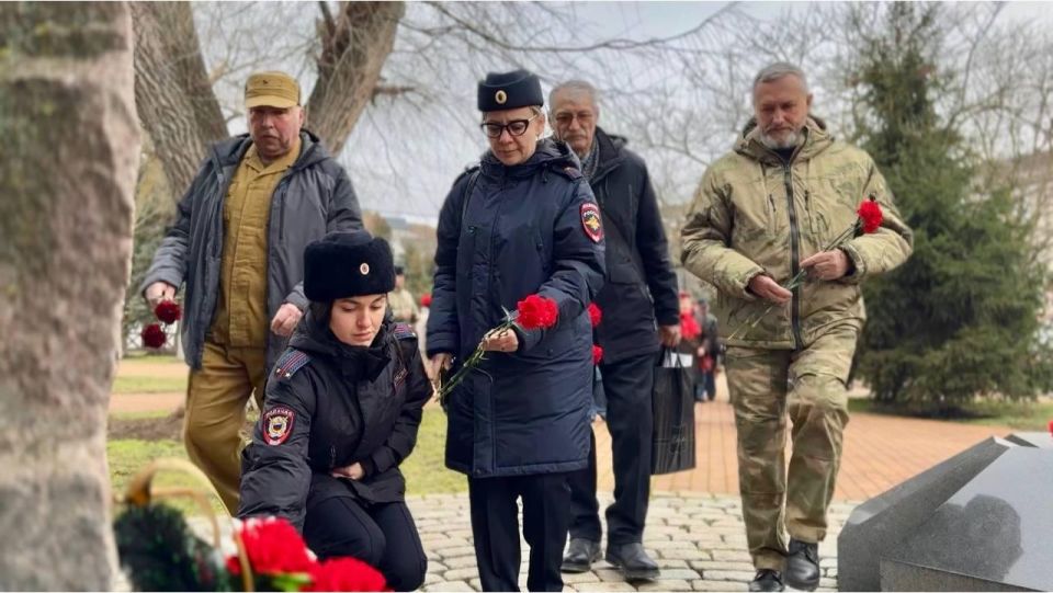 � ����� ������ ������ � ������������ ������� ������ ������ ������!