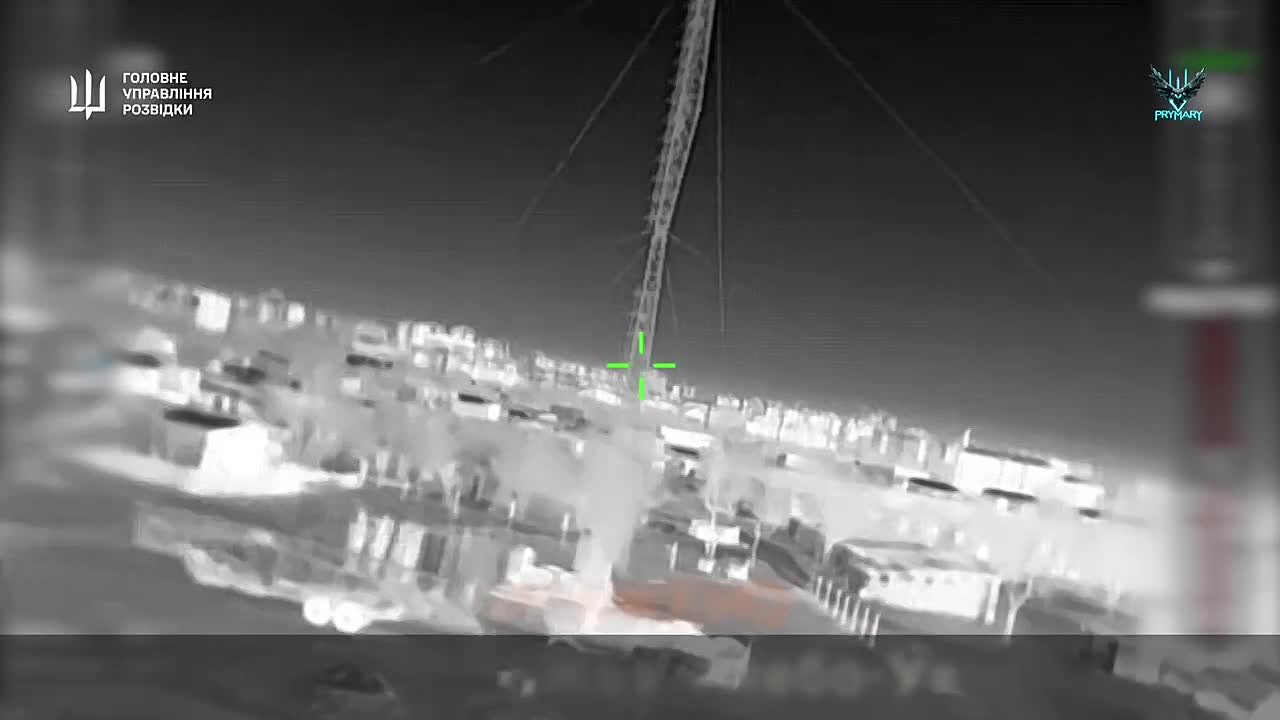 Два майора: Противник распространяет кадры ударов БПЛА ГУР по целям в Крыму