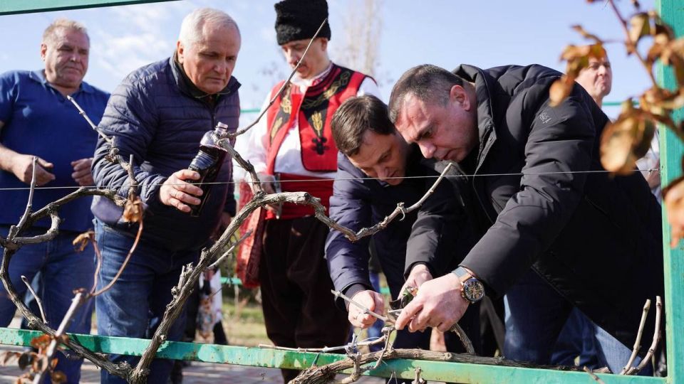 � ����� �������� �������� �������� ������������ � ��������� ������� ��������