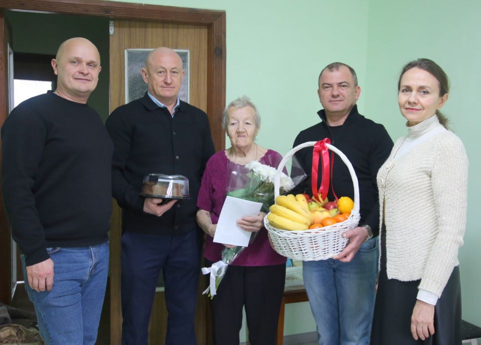 Праздничный день: ветераны ВОВ из Бахчисарая отмечают дни рождения Праздничный день: ветераны ВОВ из Бахчисарая отмечают дни рождения