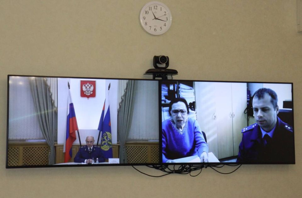 Прокурор Республики Олег Камшилов провел прием граждан Прокурор Республики Олег Камшилов провел прием граждан