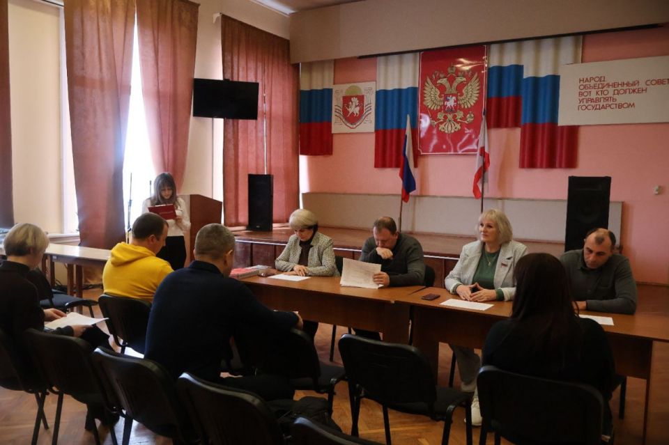 ����� ������� ������ ��������� ���������������� ������ ��� ����� ������������� ��������������� ������ �� �������������� � �������������� �����������-��������������� ��������� ����� � ������� ��������� �������