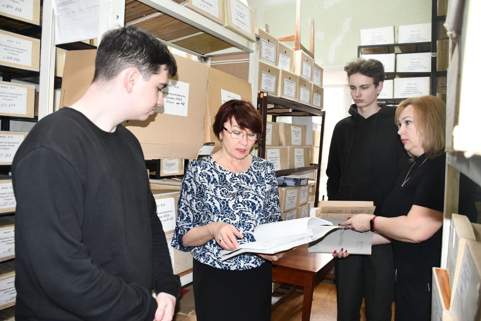 В рамках Декады архивных учреждений в Феодосии прошёл День открытых дверей