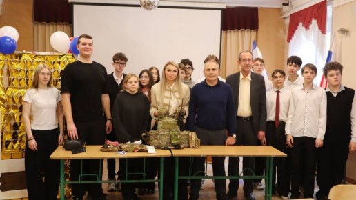 Анастасия Гридчина: Сегодня в школе №35 г. Симферополя для старшеклассников прошло занятие по тактической медицине