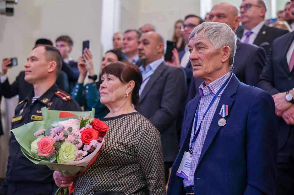 � ������ ���������� ������������� ��������� �������� ������� ����� ��������