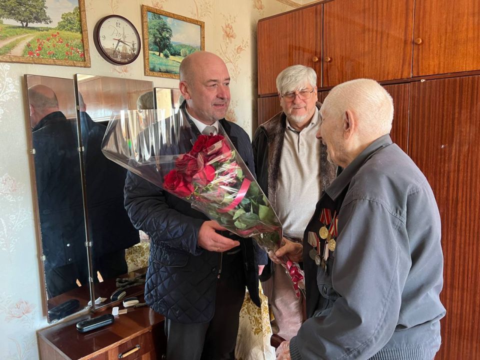 ��� � ��������� ���� � �������� ����� ������. �� ����� ������� ������� ���������. ��� ��� �������� ����� ���� ����� � ����, ������� ���� ������� � ����� �������� ����� �������������