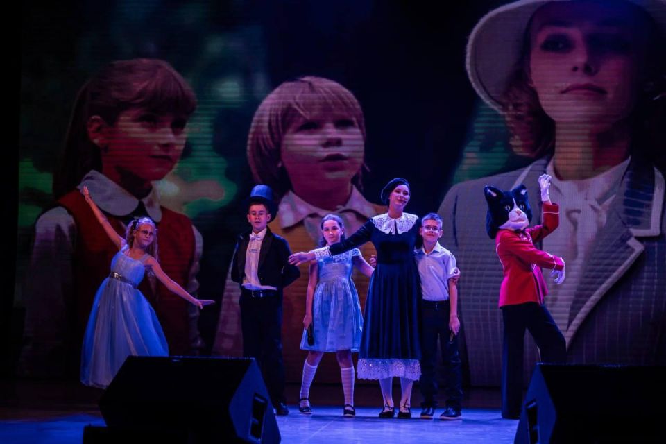 �� ��������� ������� ������ � ��� ������ �������� ������� ����� 300 �����������