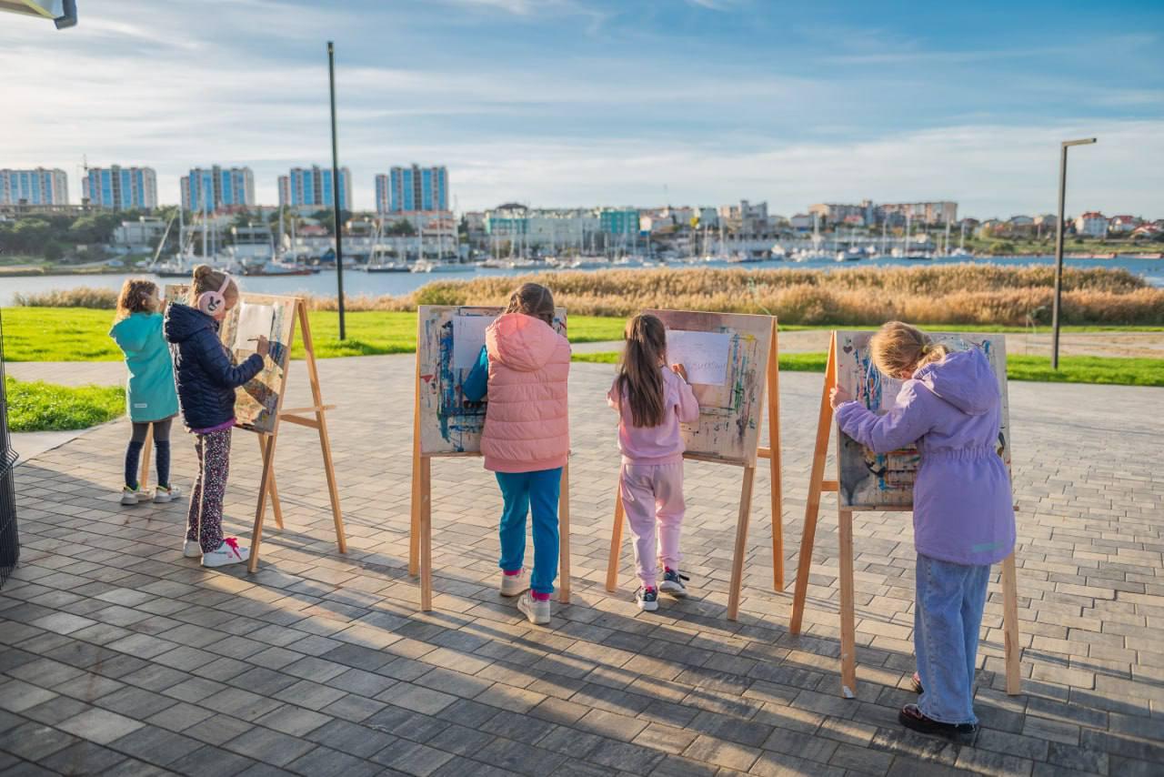 За несколько месяцев работы в МКЦ «Бухта Казачья» провели почти 300 мероприятий За несколько месяцев работы в МКЦ «Бухта Казачья» провели почти 300 мероприятий