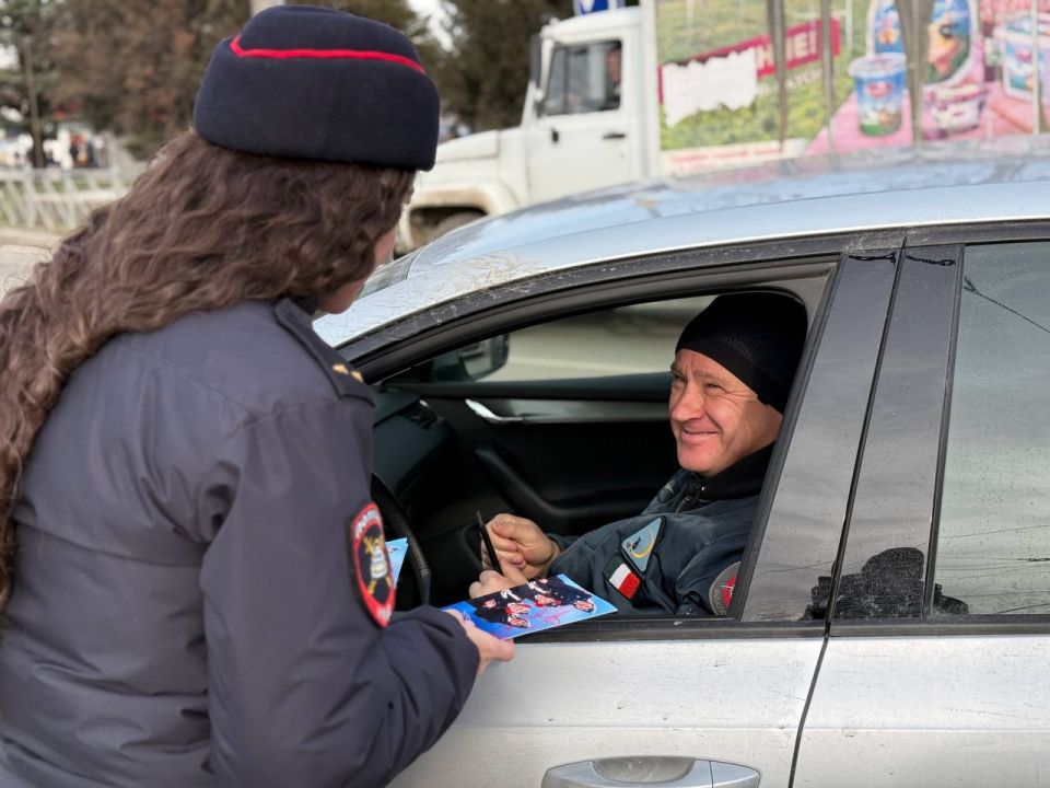Вместе с проверкой документов — поздравления и пожелания! Вместе с проверкой документов — поздравления и пожелания!
