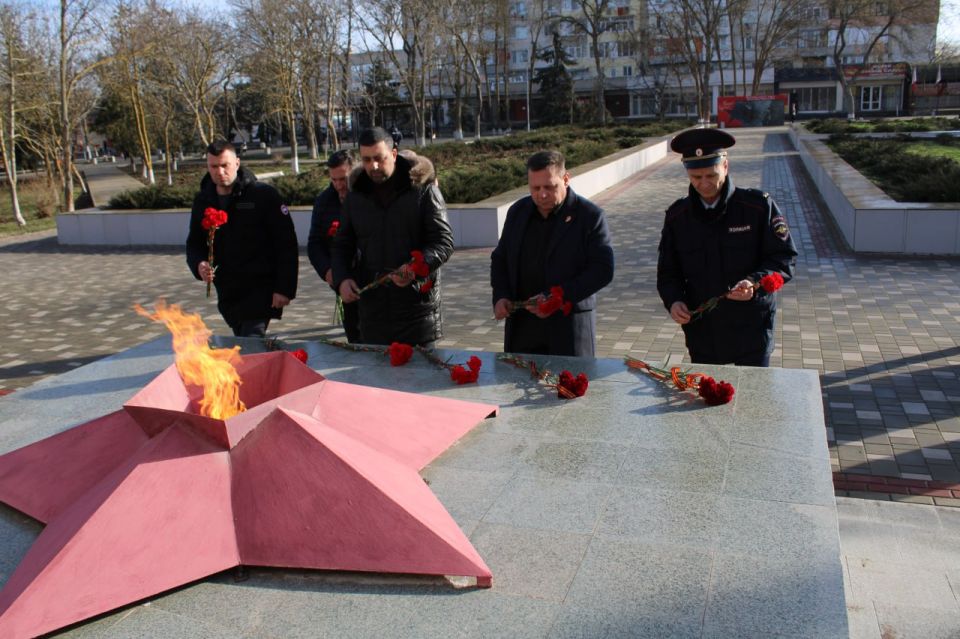 ����� ��������: 23 ������� ���������� ���� ��������� ��������� � ��������, ��������������� ��������, ������ � �������� ����� ��������� ���������� �������