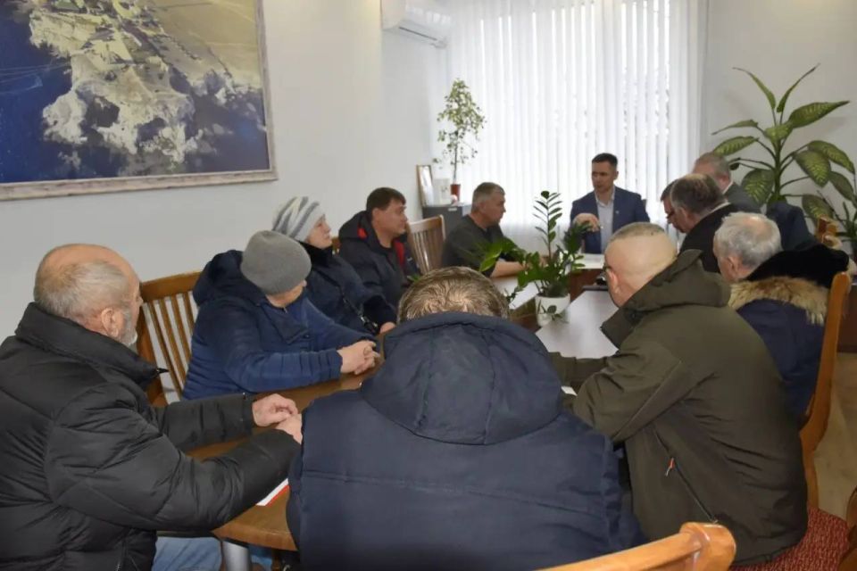 ��������� �������: 18 ������� ������ ������� ��������� � �������������� ������������� �������������� ����������� ������������� ������