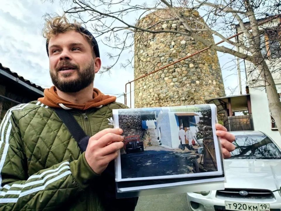 Экскурсовод – тетушка старше среднего возраста, жонглирующая непонятыми датами и именами?