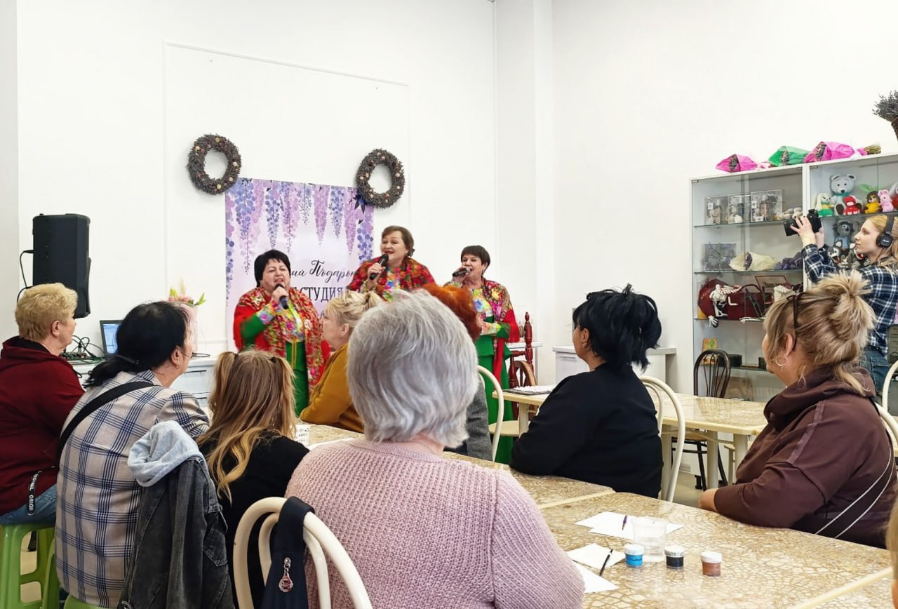 Семьи участников спецоперации отметили Масленицу